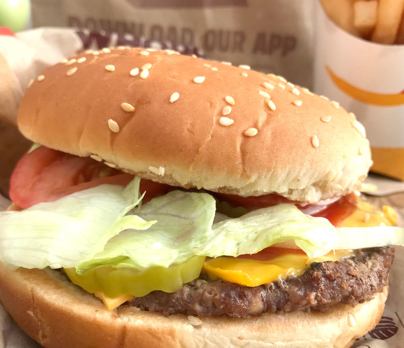 コロナ禍でハンバーガーはコンフォート・フードとして人気