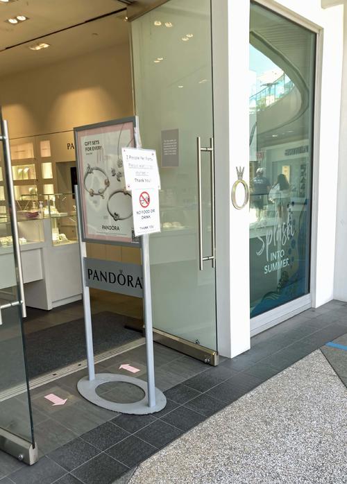 マスクも入場制限も解除 コロナ禍前の日常に戻った街の様子 ラララ西海岸 From La 趣味 旅コラム 日刊スポーツ