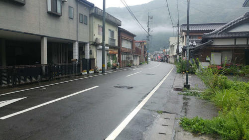 〈8〉土佐大正駅の周辺には古い町並みが広がる