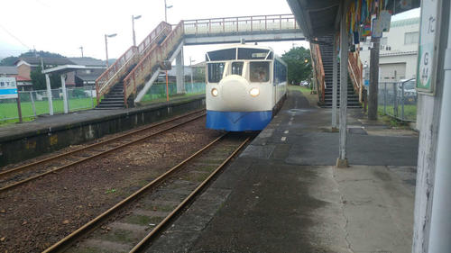 〈10〉窪川へと戻る列車は新幹線のホビートレインだった