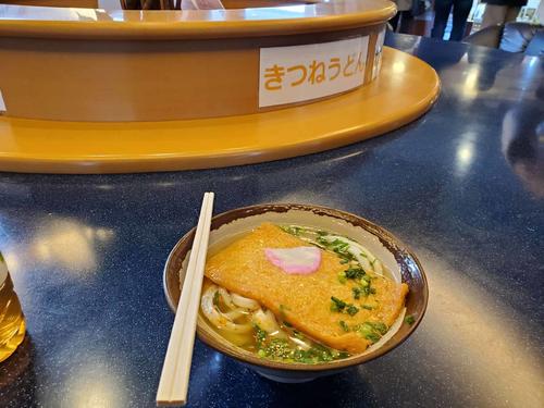 〈８〉初の宇高航路乗車から30年以上。初めて船上のうどんを味わった