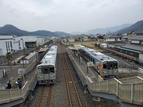 〈15〉早雲の里荏原駅の全景