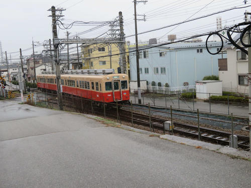 〈1〉武庫川線を走る赤銅色の阪神電車