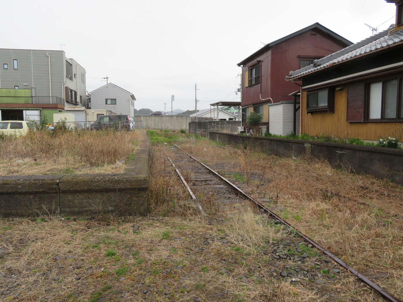 〈6〉終点だった日高川駅のホーム跡