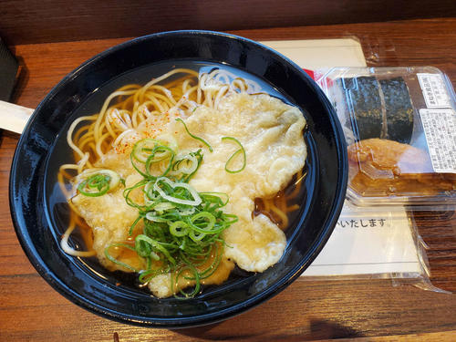 〈1〉今回も姫路のえきそばで朝食