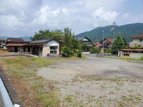 〈14〉河原駅には多くの側線があったと想像される広い空間がある