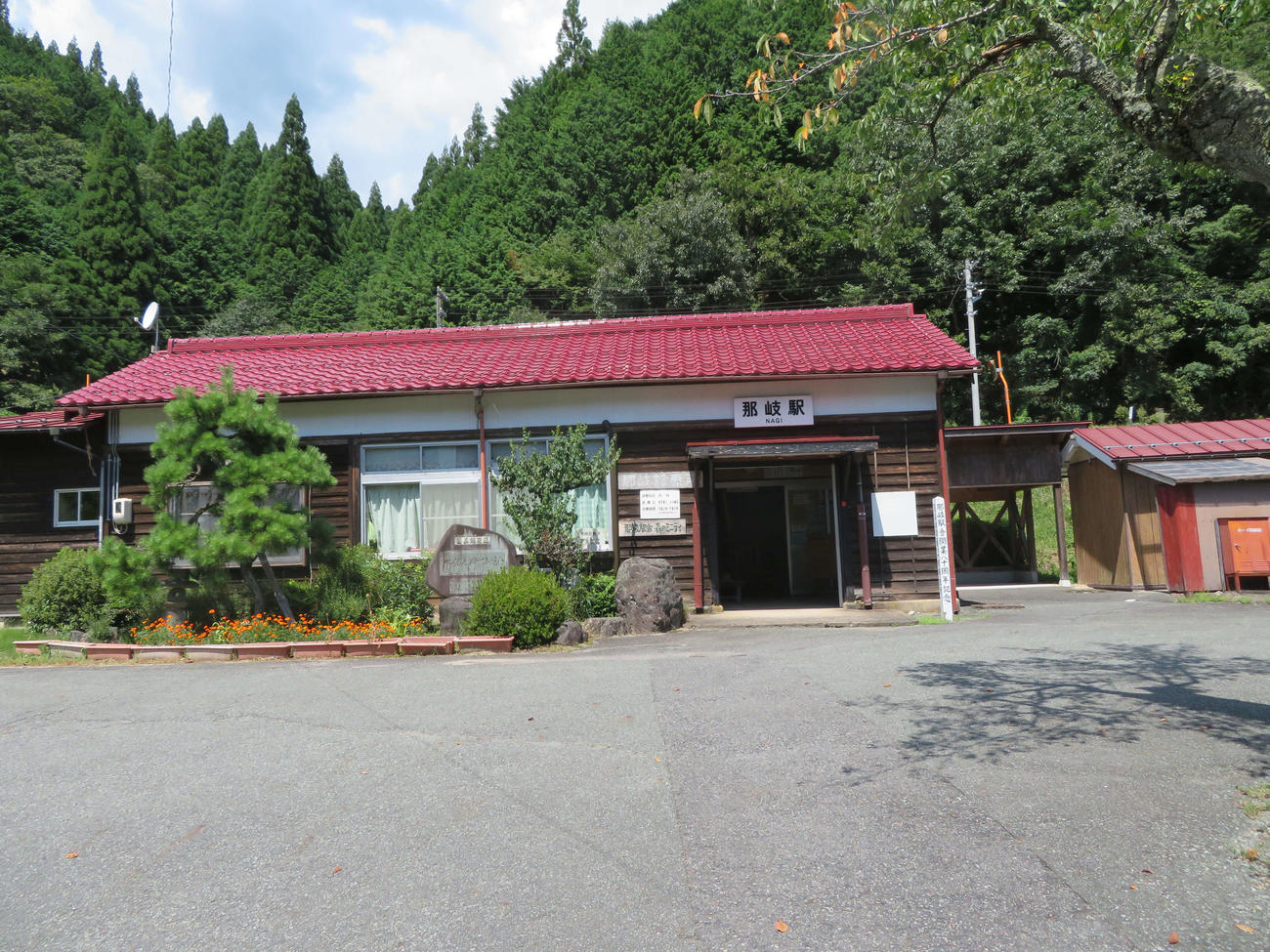 〈6〉因美線の鳥取側の南端となる那岐駅