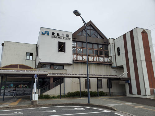 〈1〉JR草津線と信楽高原鐵道、近江鉄道の結点となる貴生川駅