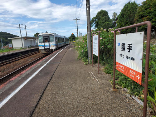 〈13〉鎌手は高台にある2面2線の駅