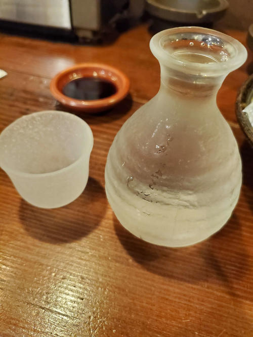 〈1〉福井の夜で地元の酒を一杯