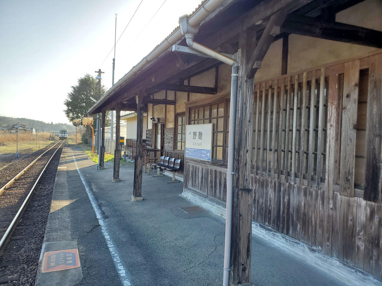 〈9〉1面の使用がなくなったがホーム部分も昔のままの姿