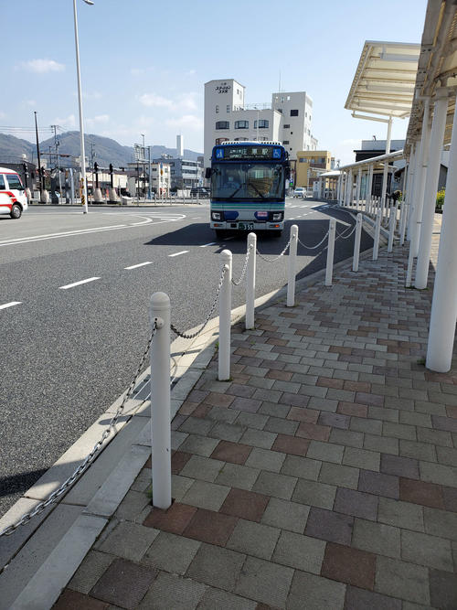 〈4〉庄原行きのバスがやってきた