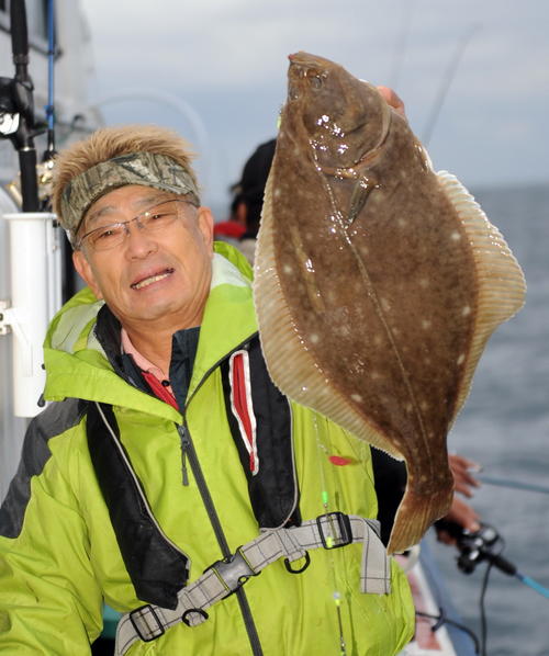 年間王者にカレイ釣り高橋洋雄氏ら 船釣りダービー 釣り 日刊スポーツ