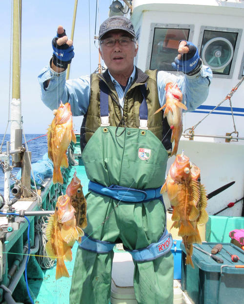 ヤナギノマイを針数釣った札幌市の菊地一昭さん