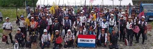 いざ出陣！　予選スタート直前にパシャリ