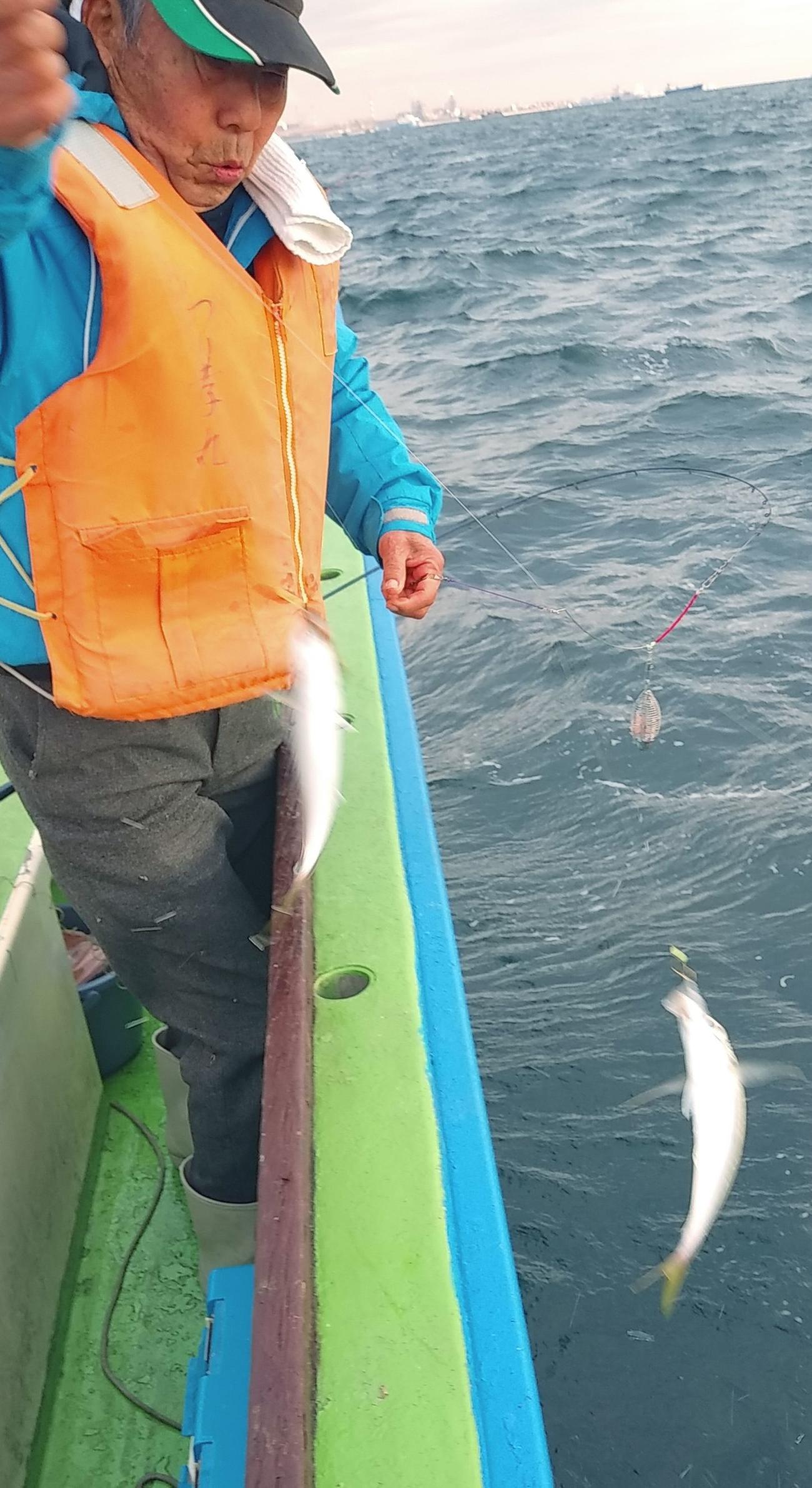 おっ、2匹釣れた
