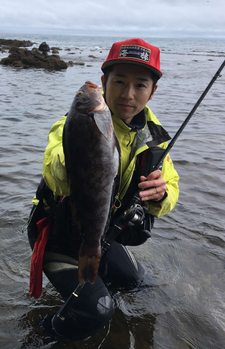 大型アブラコをゲットした大杉さん