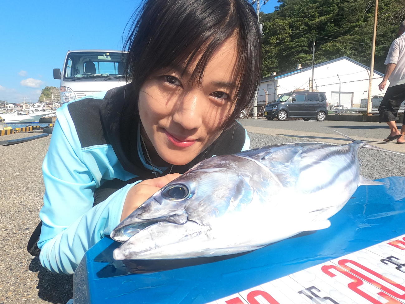 マグロ初挑戦はホロ苦デビューとなったが、いただいたカツオとともに！