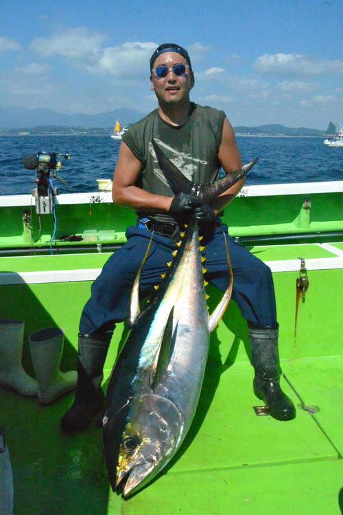小田原 キハダマグロで対決 大魔神痛恨 小田原モンスター 逃す 釣り写真ニュース 日刊スポーツ