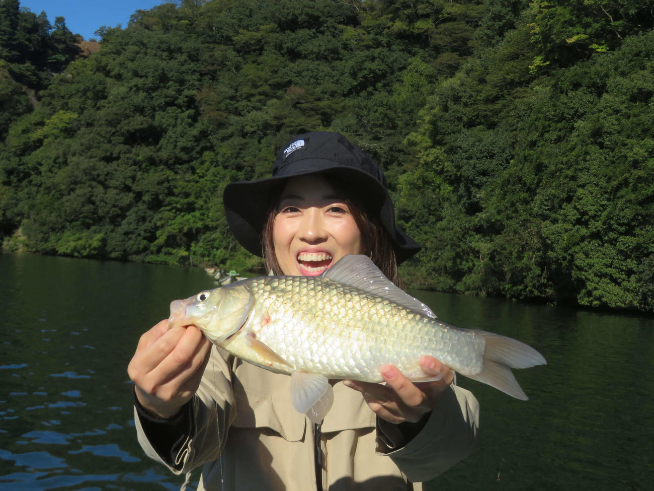 釣り人魂に火を付けられたマブナも確保