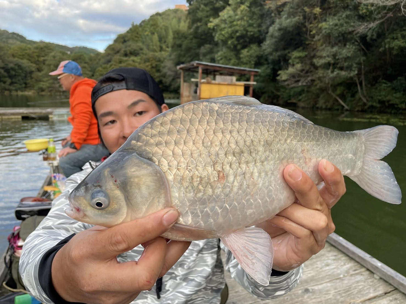 ほれぼれする美しい魚体をした新ベラがそろった