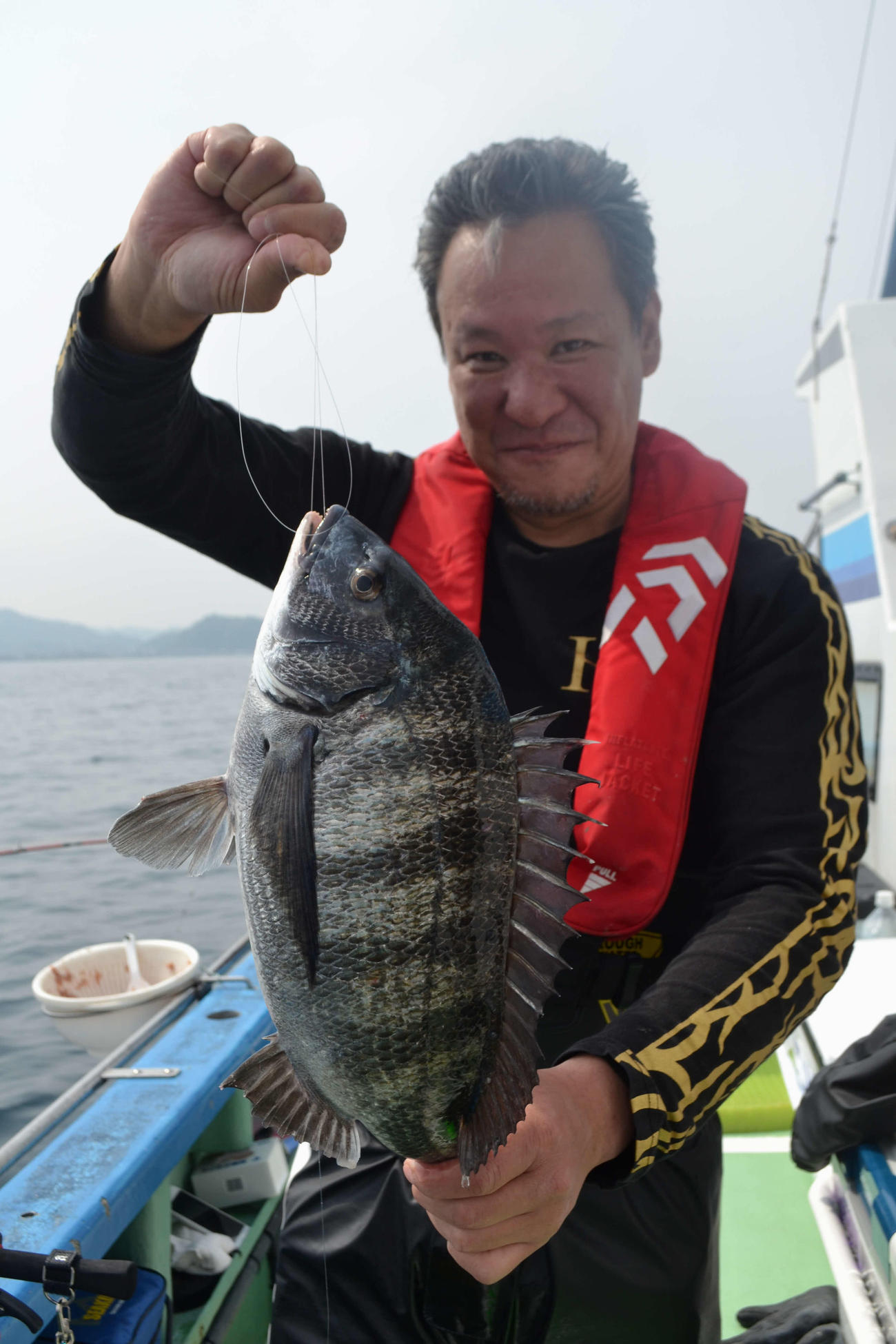 三森さんが掛けた良型クロダイ