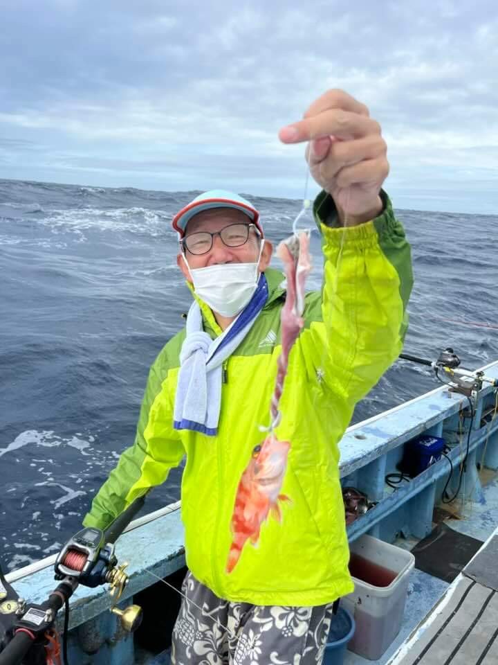 これが松本サイズ！　餌より小さいユメカサゴゲット