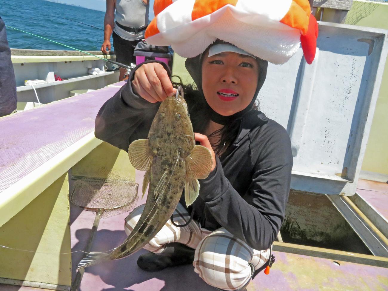 連続ヒットでなぜか変顔（？）に