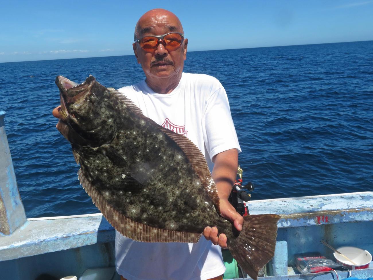 この日最大3.1キロを釣り上げた岡宏