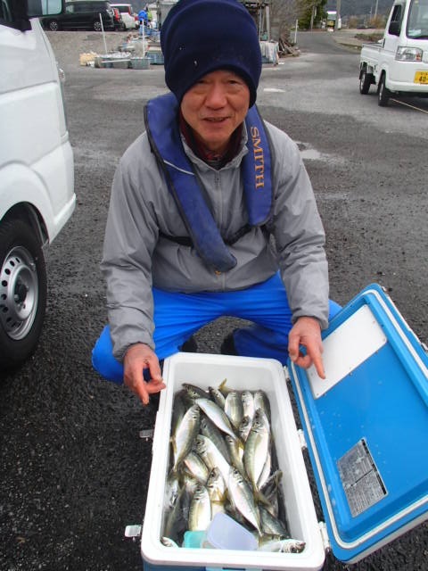 保田「村井丸」アジ食い上々、トップ131匹マーク