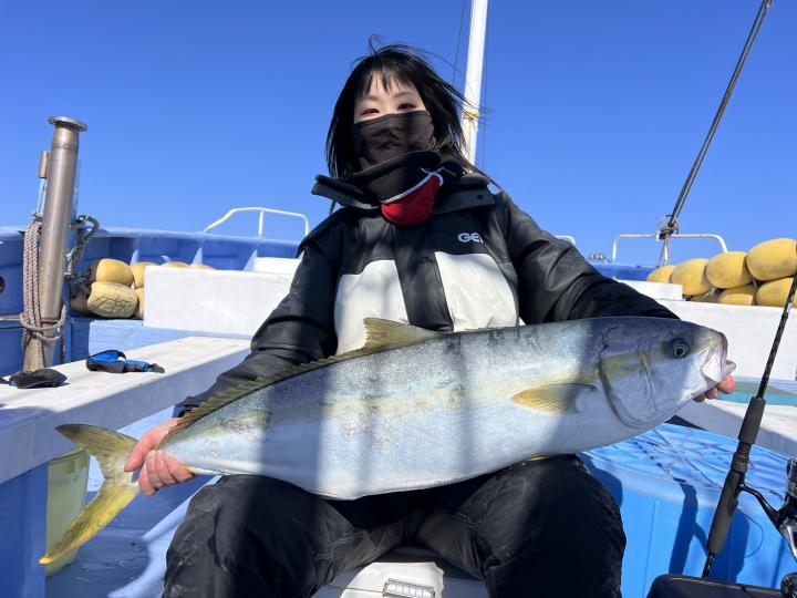 鹿島「第三幸栄丸」で8キロのヒラマサがHIT