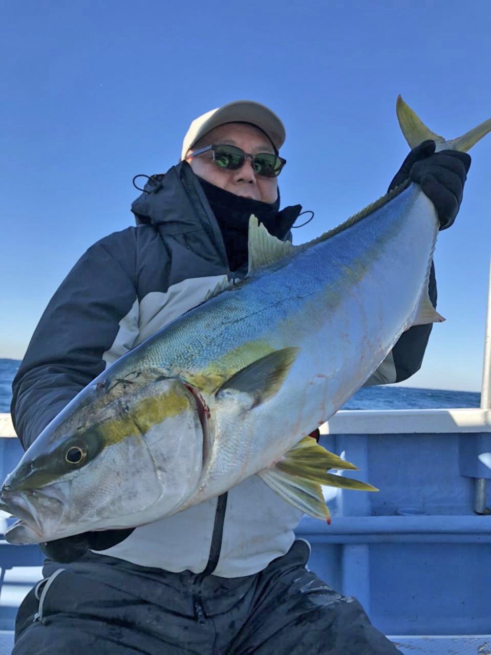 鹿島「第三幸栄丸」ルアー船でHITしたほぼブリな7・2キロワラサ