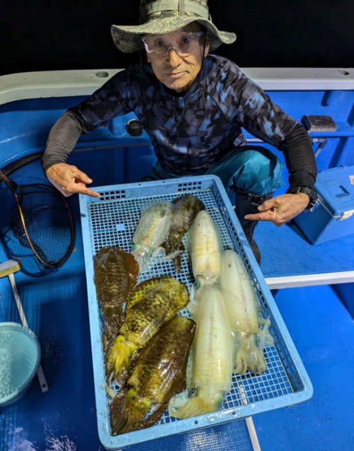 徐々にサイズがアップしてきた富浦「共栄丸」で狙うアオリイカ