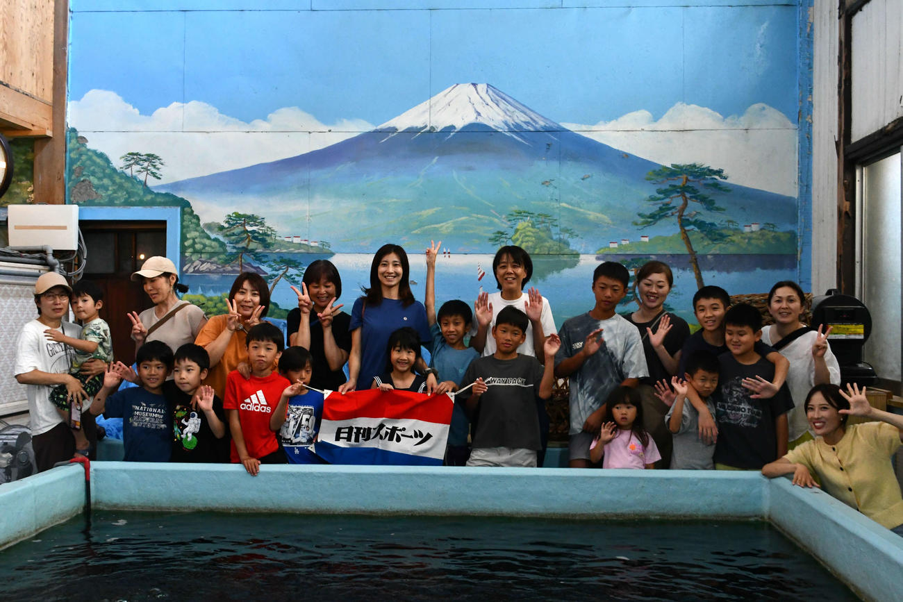銭湯を改造した「旗の台つりぼり店」で開催された「夏休み親子釣り教室＆食育講座」