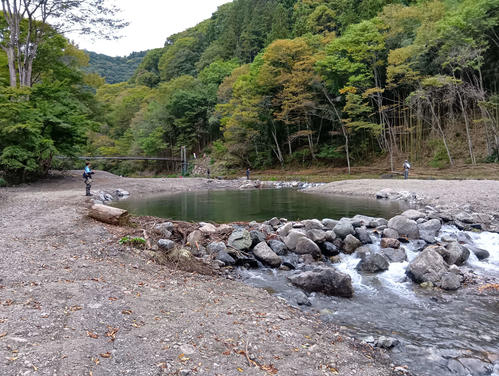 ルアー、フライ、テンカラで狙う神流川の冬季キャッチアンドリリース区間