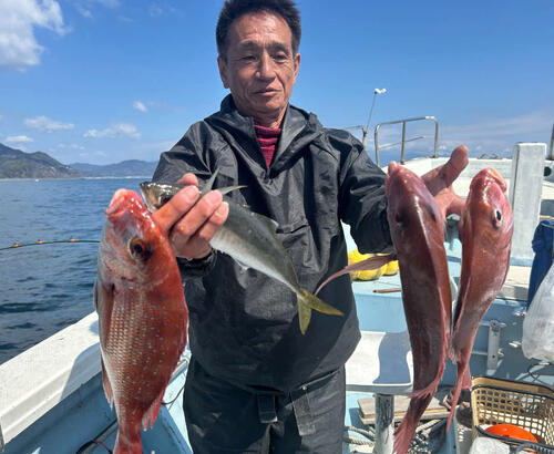 これから乗っ込みを迎える駿河湾のマダイ五目