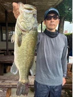 水深1メートルでもヒットする河口湖