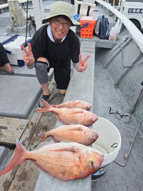 いくらか気配が感じられる久料「魚磯丸」