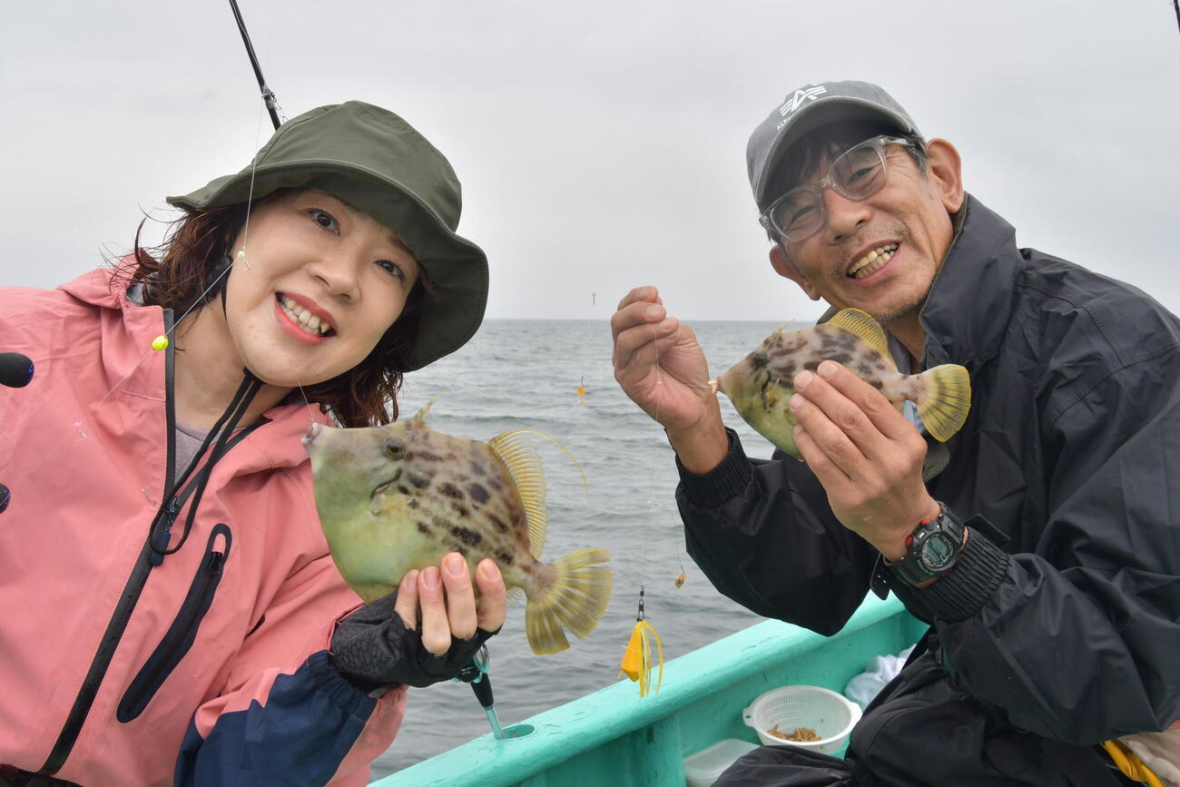 食いが立つと仲良くダブルヒット