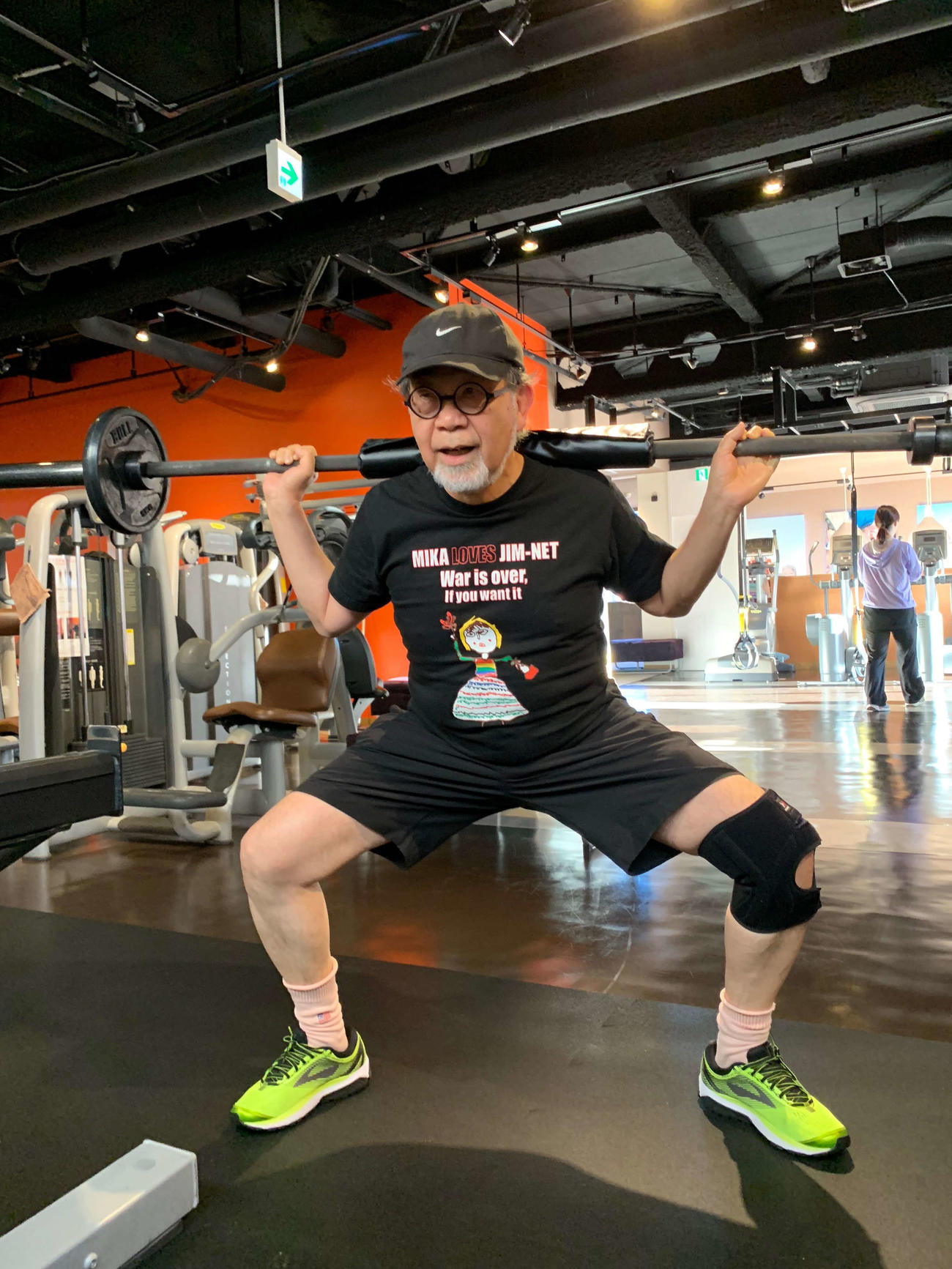 トレーニングする鎌田實氏