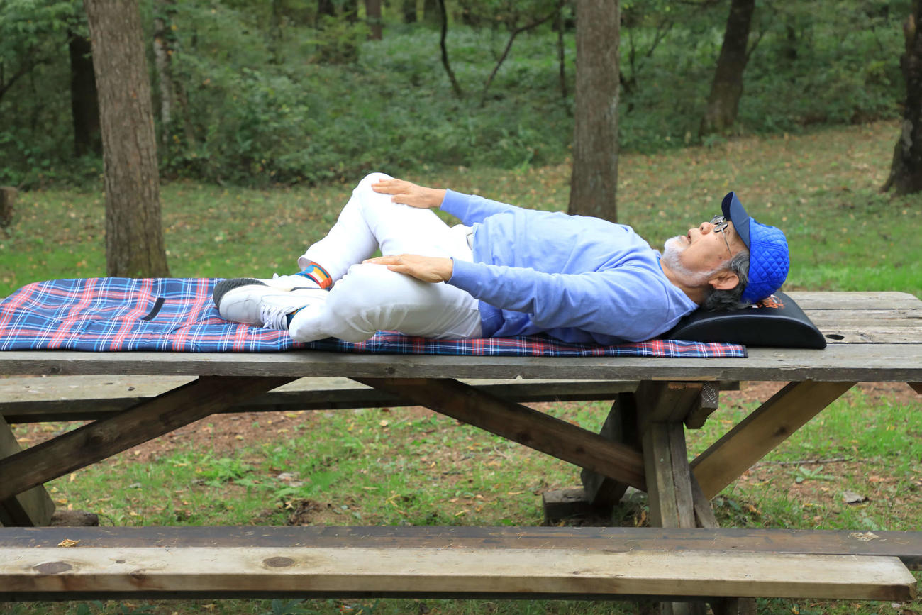 カエル足のポーズ＝2023年5月13日（登録日）