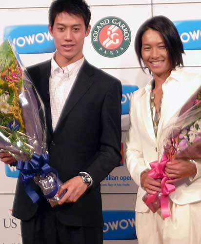 昨年１１月、テニス特別番組制作会見での２ショット