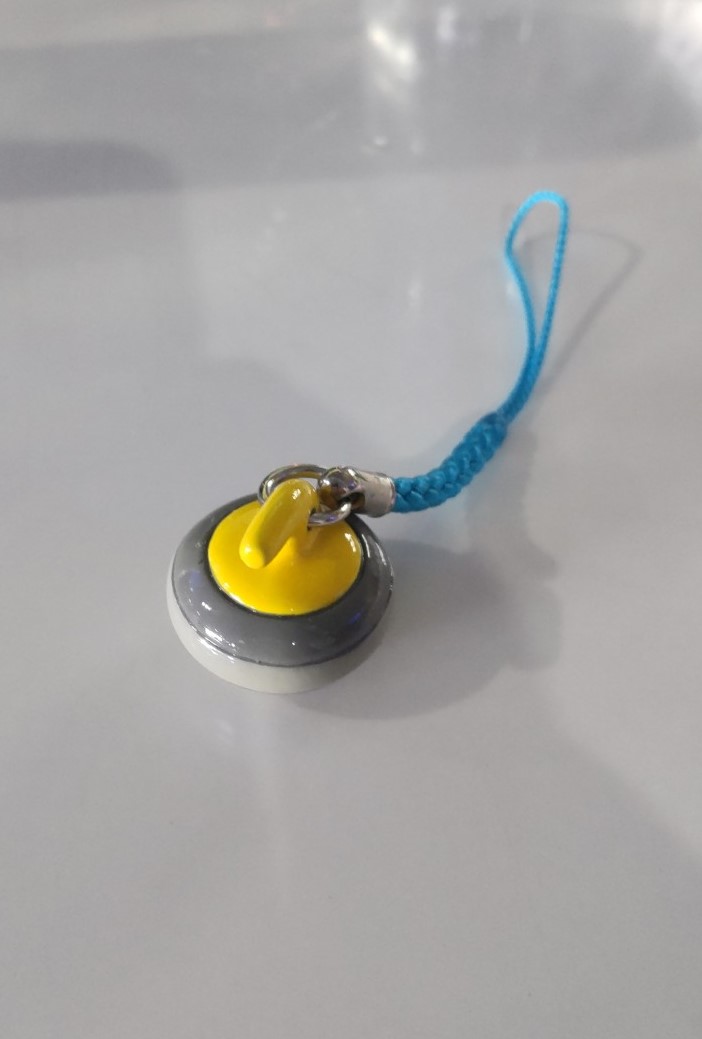 常呂神社のカーリングストラップ