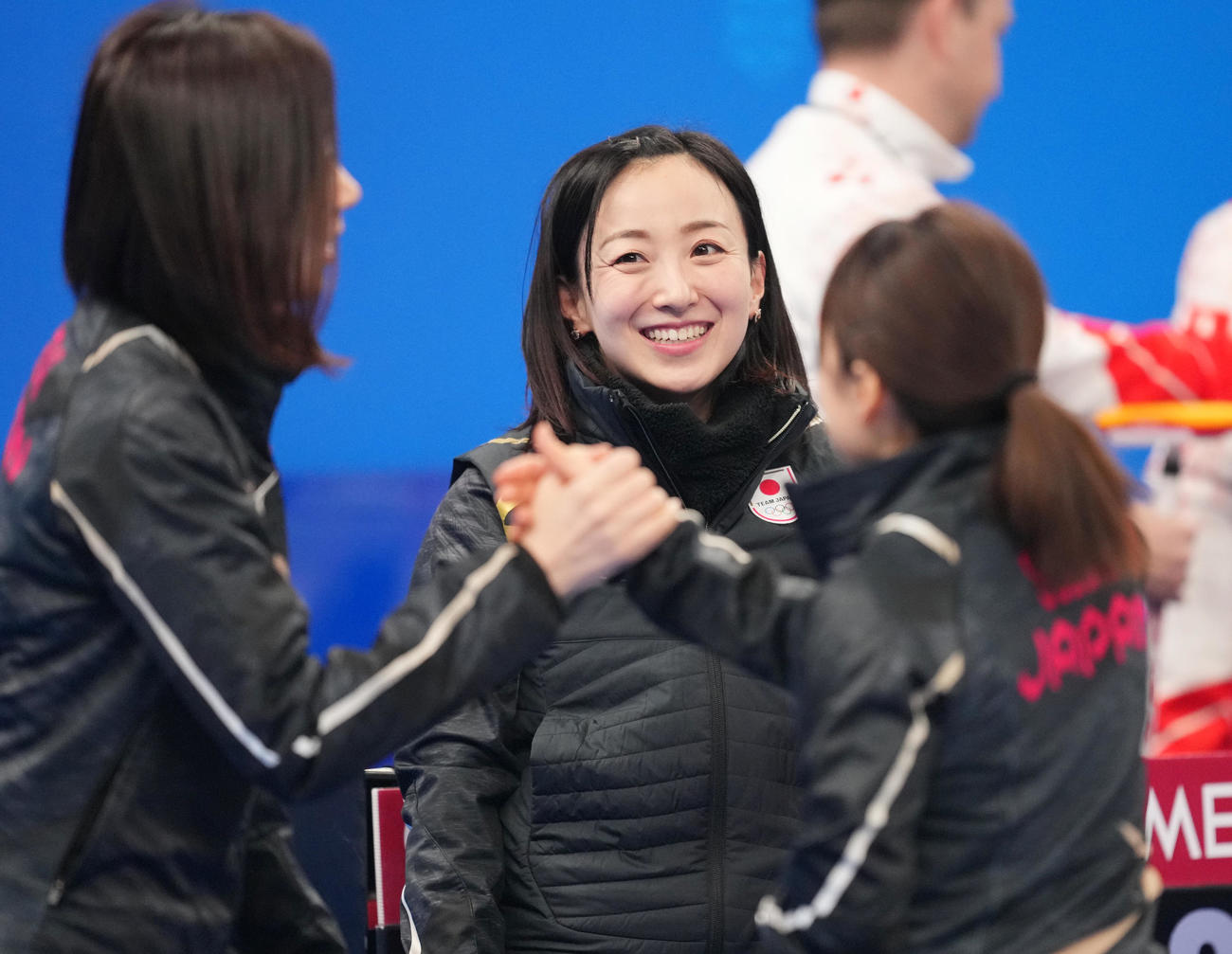 日本対スイス　試合前、笑顔を見せる藤沢（撮影・菅敏）