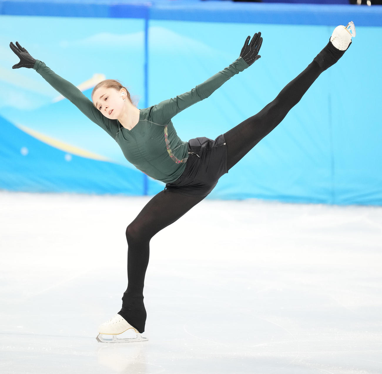 北京五輪会場の首都体育館で練習するワリエワ（撮影・菅敏）