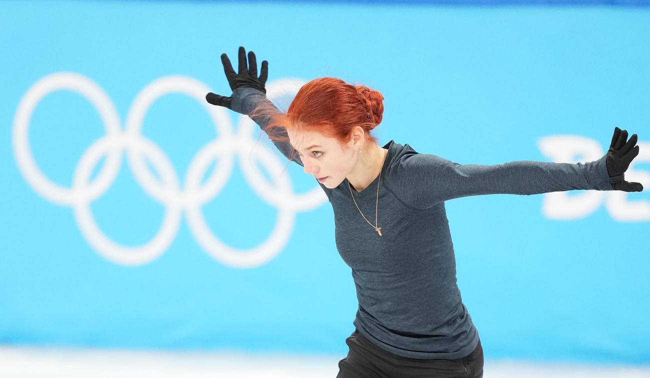 北京五輪会場の首都体育館で練習するトルソワ（撮影・菅敏）