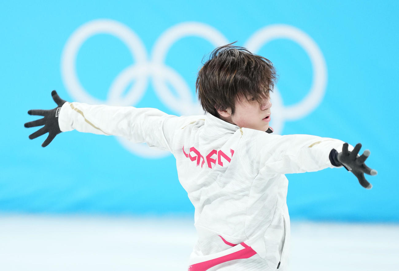 北京五輪会場の首都体育館で練習する宇野（撮影・菅敏）