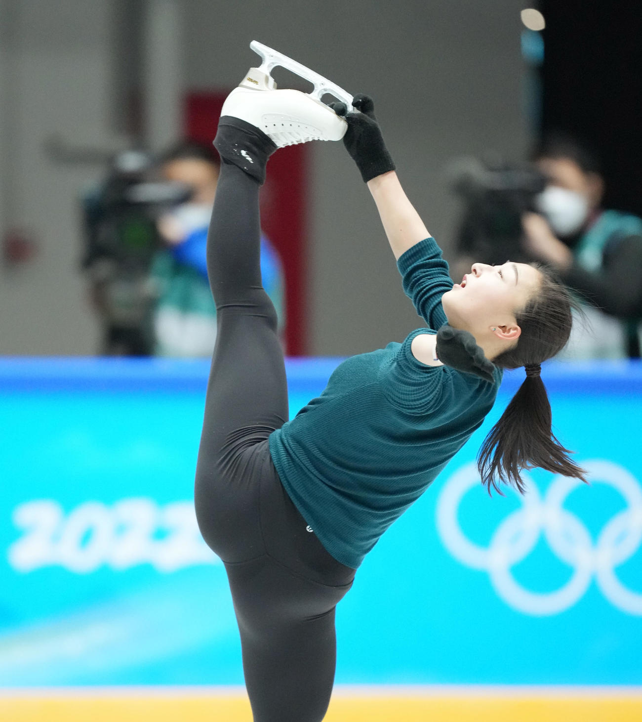 北京五輪会場の首都体育館サブリンクで練習する坂本（撮影・菅敏）