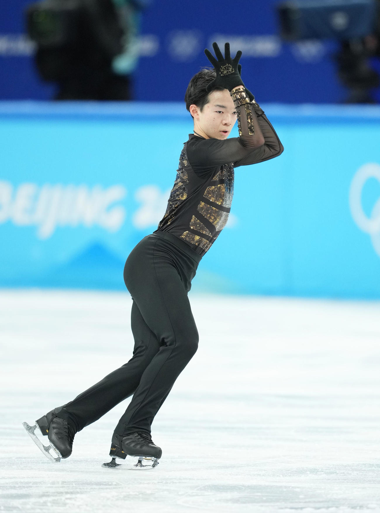 北京五輪フィギュアスケート　公開練習に臨む鍵山（撮影・菅敏）