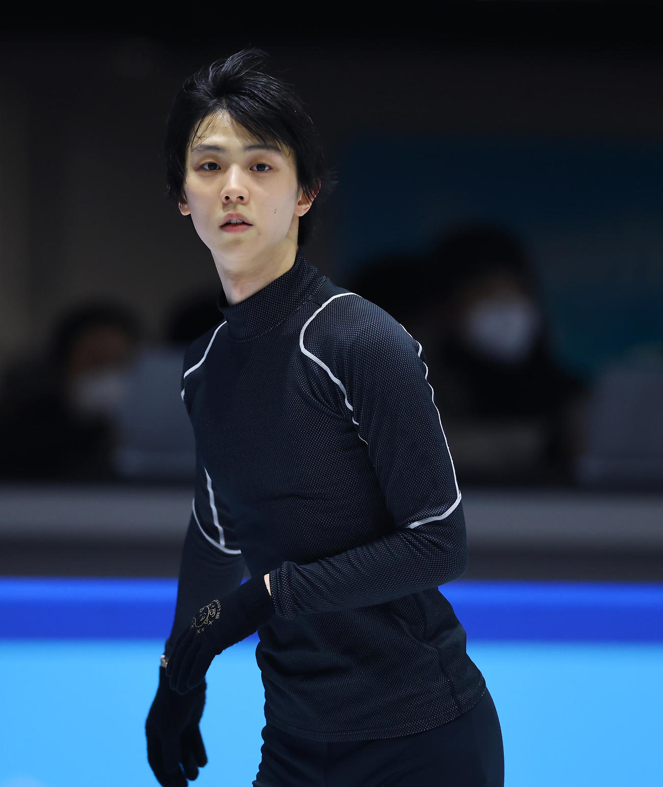首都体育館のサブリンクで公式練習に臨む羽生結弦（撮影・垰建太）